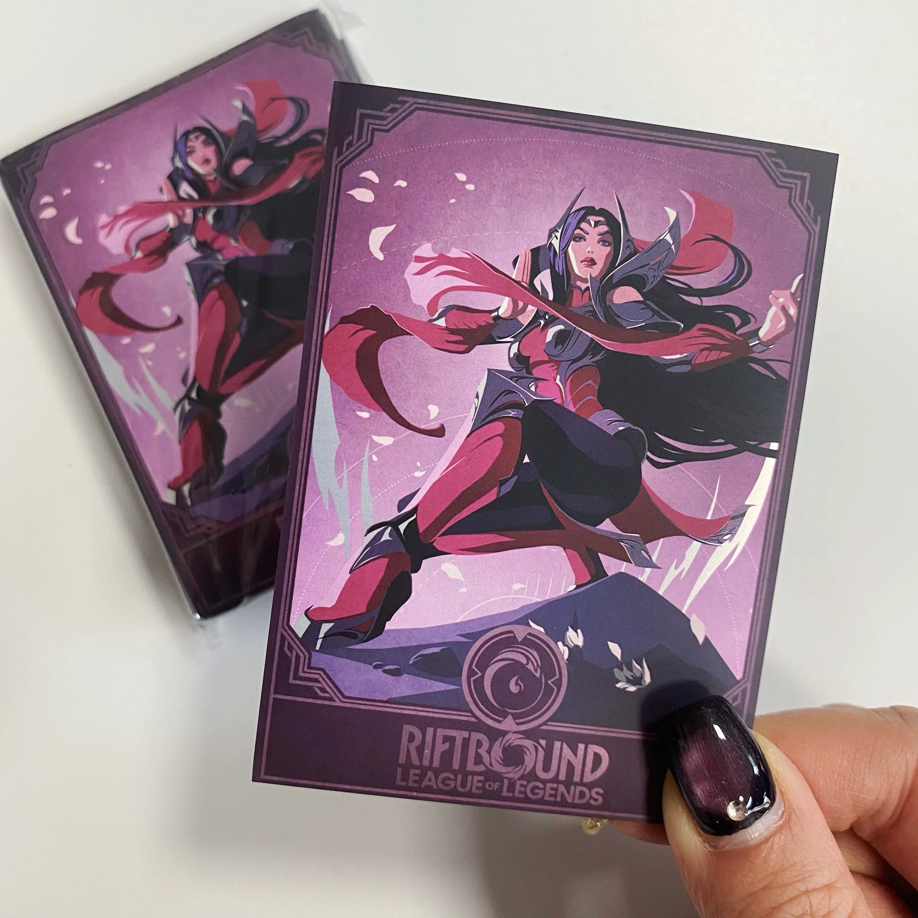 New Card Sleeves product image - Riftbound Rune Sleeve Set - Irelia: 【刀妹符文套装】（50张主牌卡套+15张符文卡套）1.webp